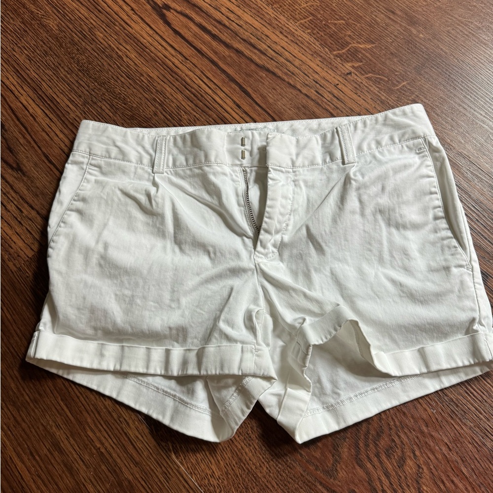 Banana Republic Women's white Shorts